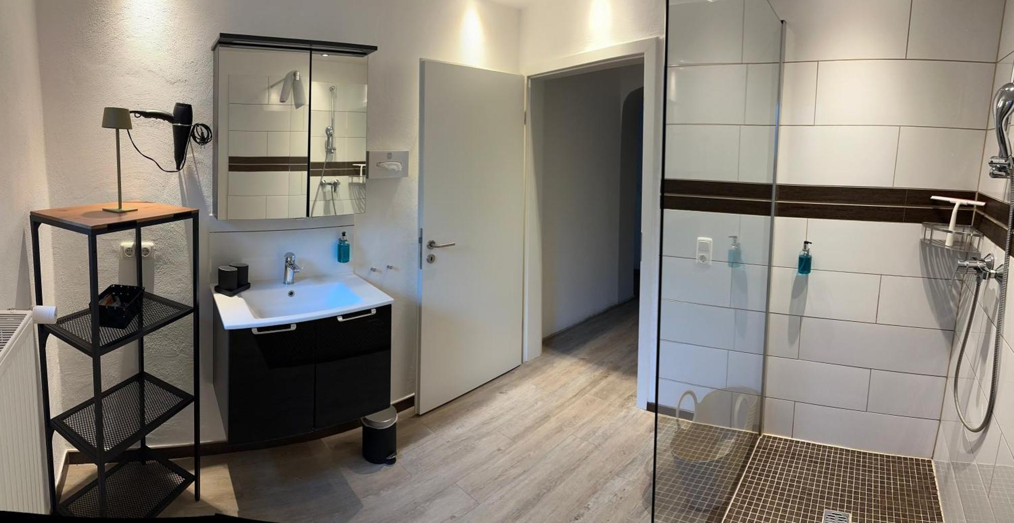 Ferienwohnung Schlossblick - 4 Sterne Sauna Pool Whirlpool Exklusiv Braunfels Ngoại thất bức ảnh