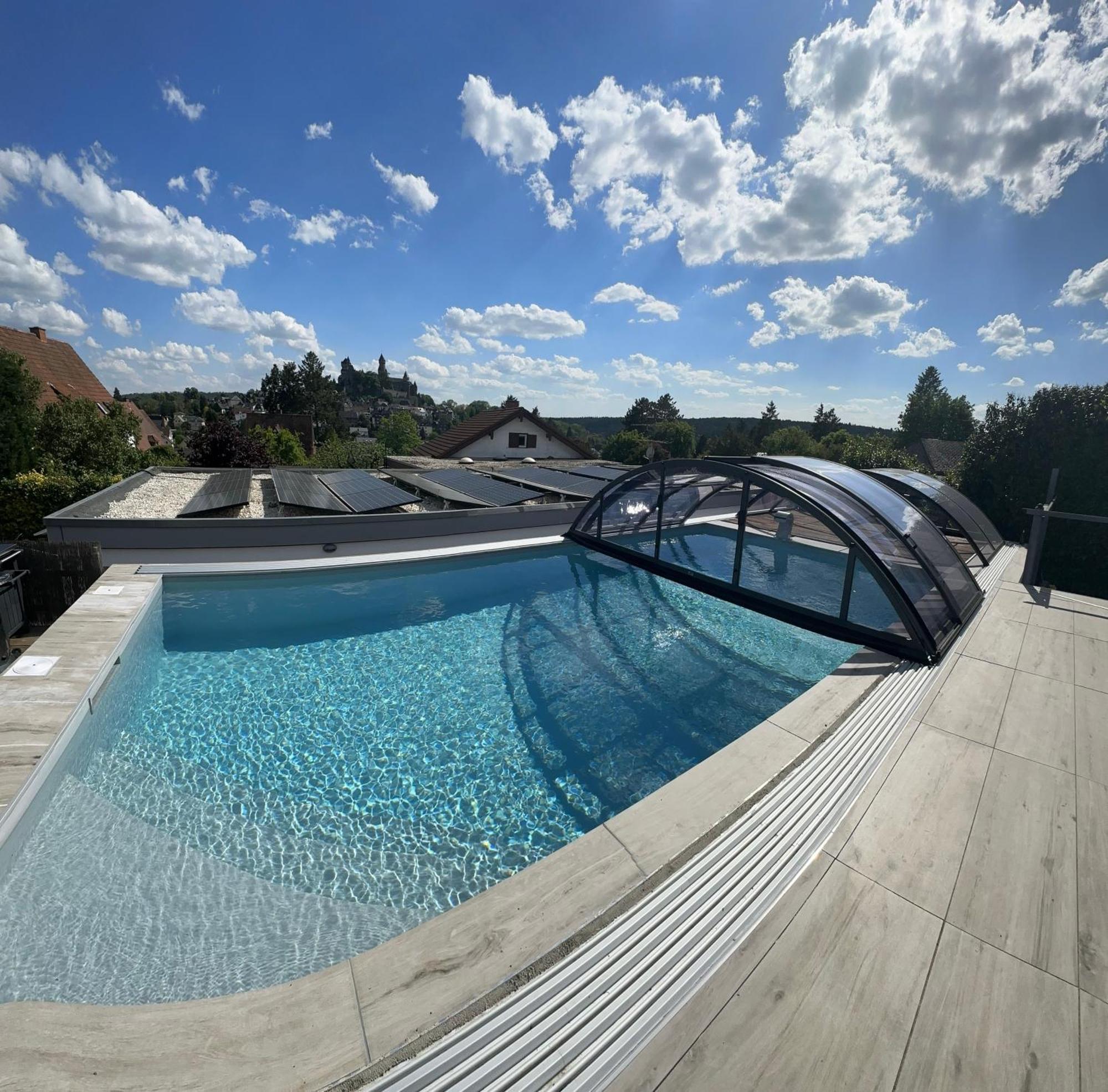 Ferienwohnung Schlossblick - 4 Sterne Sauna Pool Whirlpool Exklusiv Braunfels Ngoại thất bức ảnh